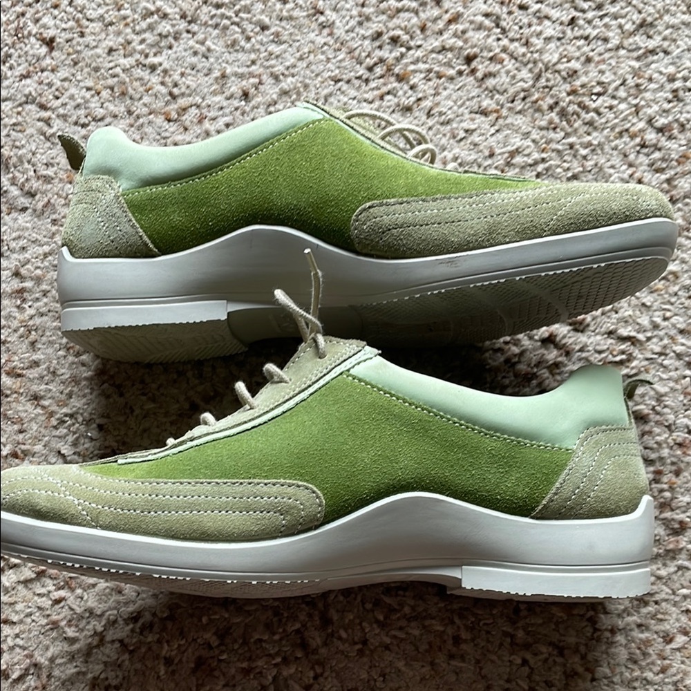 Rohde Green Suede Sneakers size 6